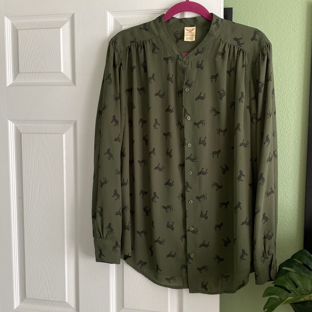 Long sleeve blouse